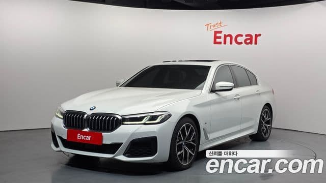 BMW 5 Series (G30)