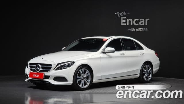 Mercedes-Benz C-Class W205 1