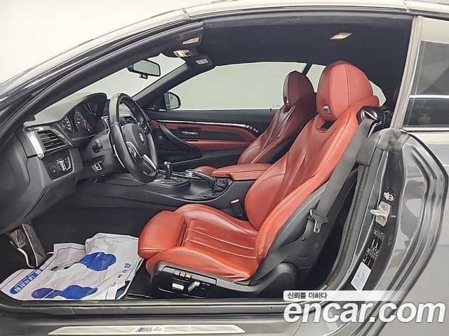 BMW M4 (F82)