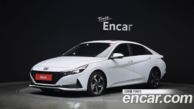 Hyundai Avante (CN7) 1