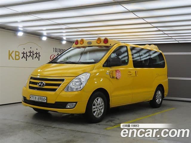 Hyundai Grand Starex