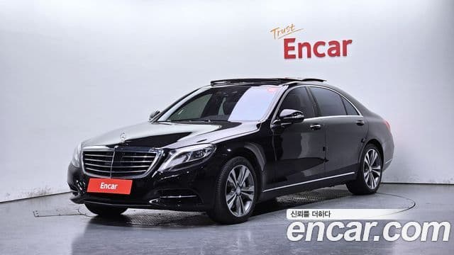 Mercedes-Benz S-Class W222
