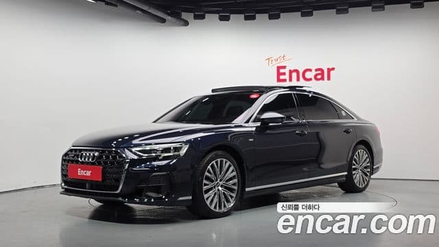 Audi A8 (D5)