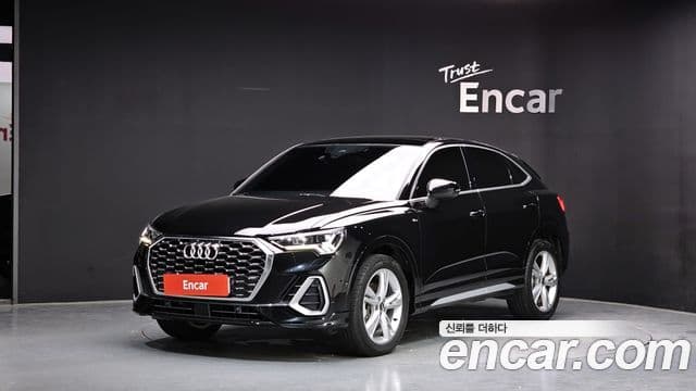 Audi Q3 (F3)