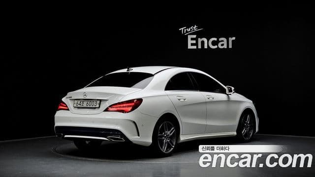 Mercedes-Benz CLA-Class C117 2