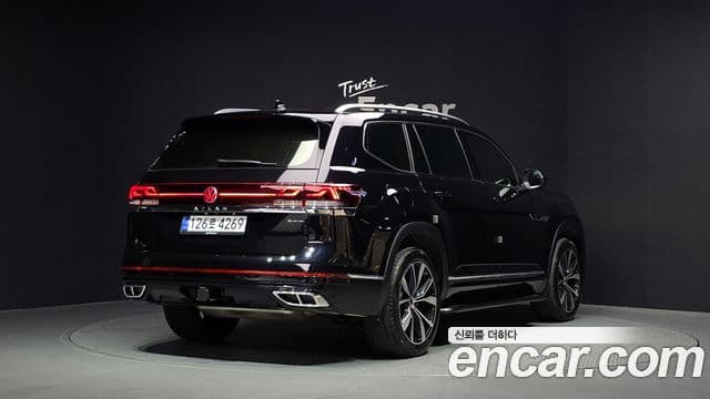 Volkswagen Atlas 2