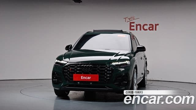 Audi SQ5 (FY) 3
