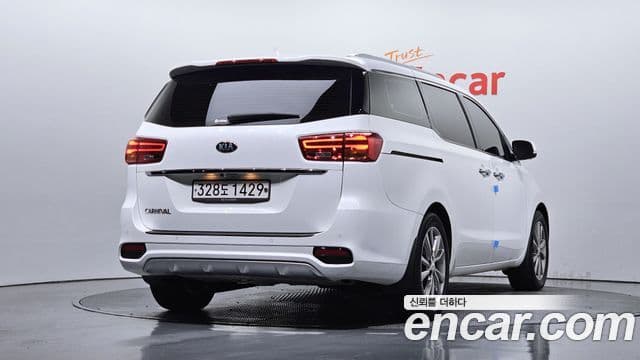 Kia The New Carnival 2