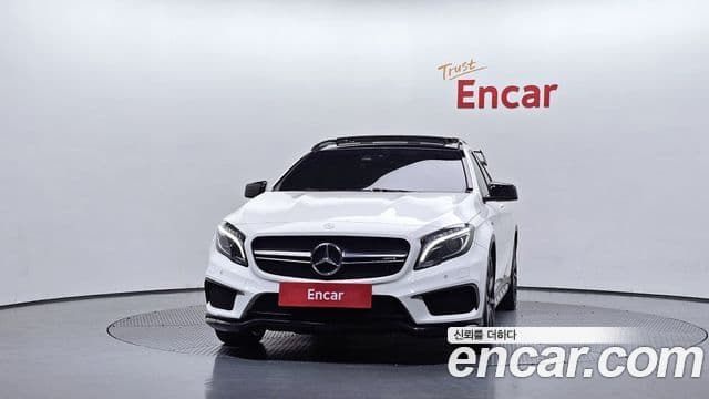 Mercedes-Benz GLA-Class X156 3