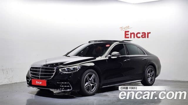 Mercedes-Benz S-Class W223 1