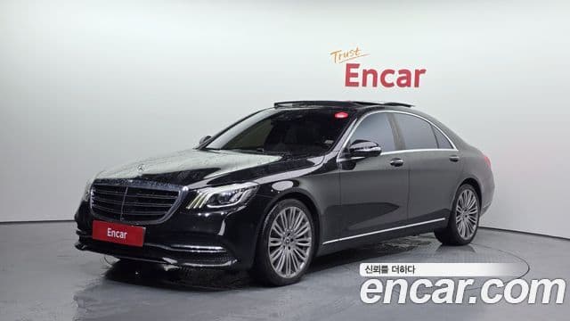 Mercedes-Benz S-Class W222