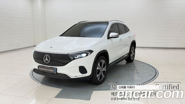 Mercedes-Benz EQA H243