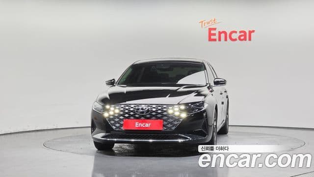 Hyundai The New Grandeur IG Hybrid 3