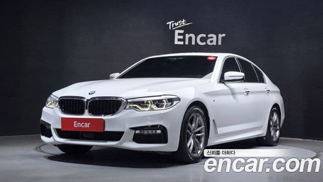 BMW 5 Series (G30)