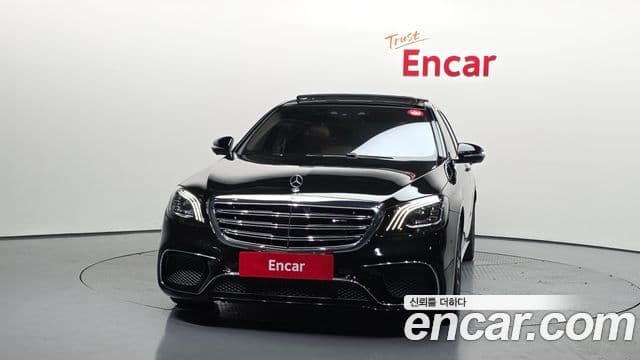Mercedes-Benz S-Class W222 3