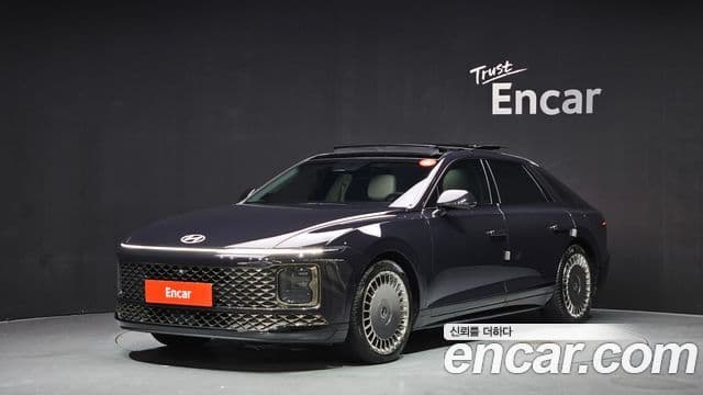 Hyundai Grandeur Hybrid (GN7)