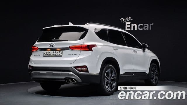 Hyundai Santa Fe TM 2