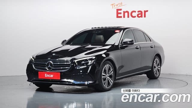 Mercedes-Benz E-Class W213 1