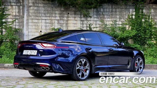 Kia Stinger 3