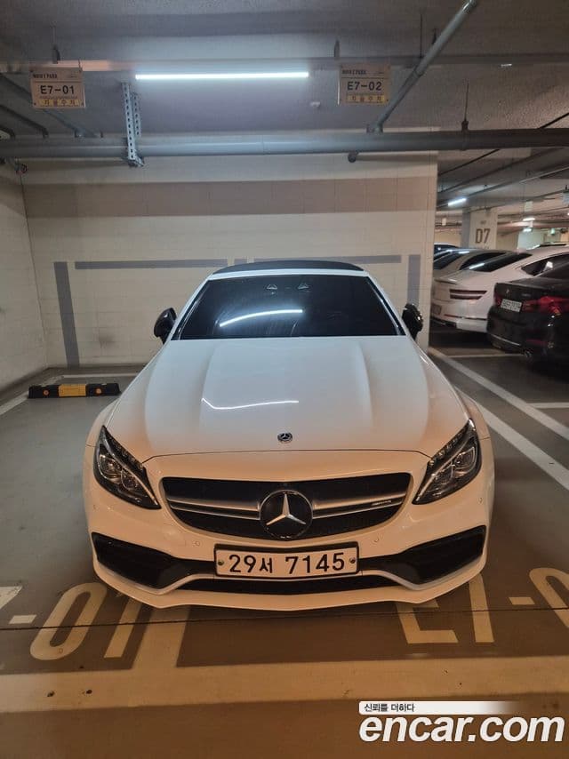 Mercedes-Benz C-Class W205 4
