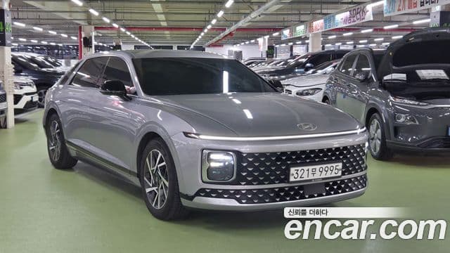 Hyundai Grandeur (GN7)