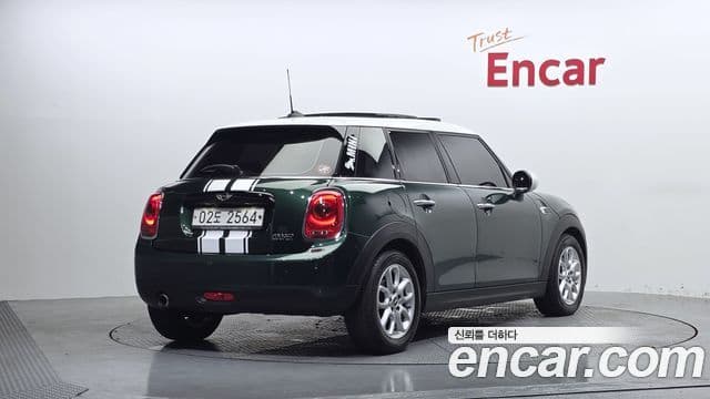 MINI Cooper 2