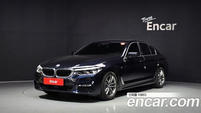 BMW 5 Series (G30)