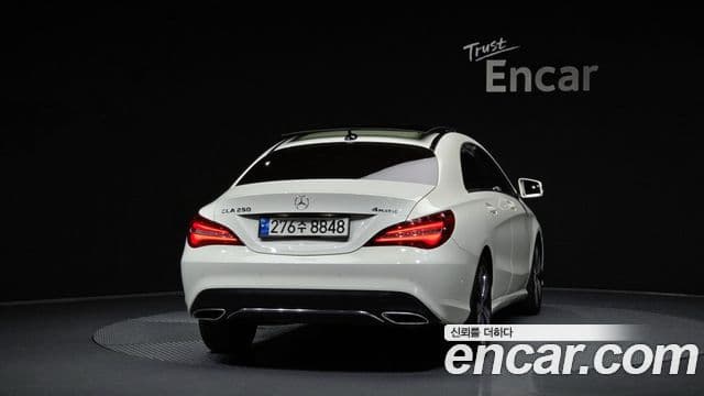 Mercedes-Benz CLA-Class C117 4