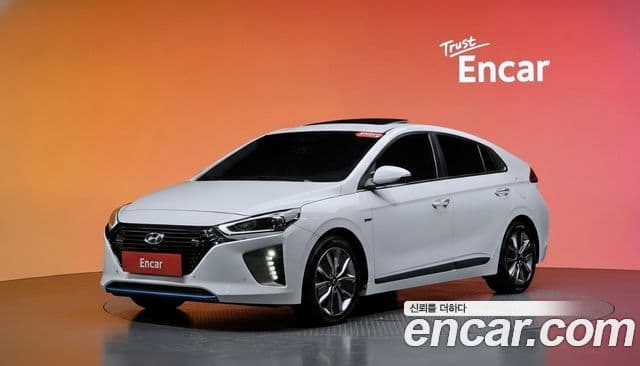 Hyundai Ioniq Hybrid