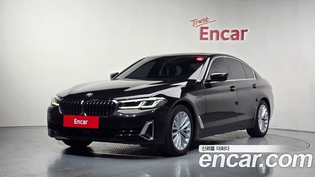 BMW 5 Series (G30)