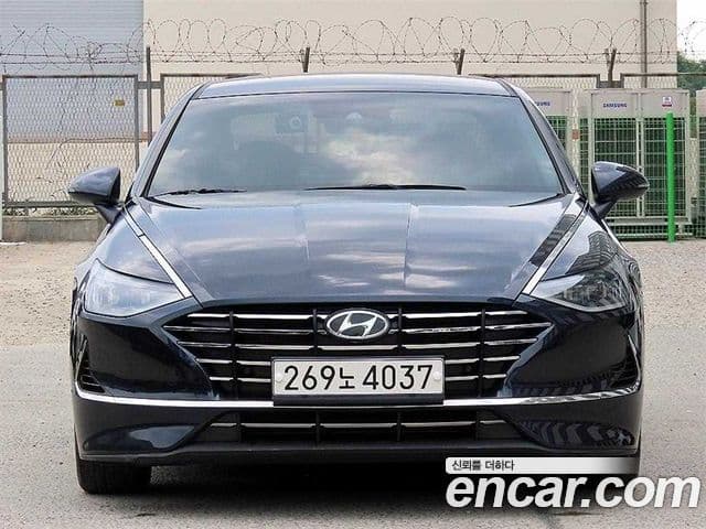 Hyundai Sonata (DN8)
