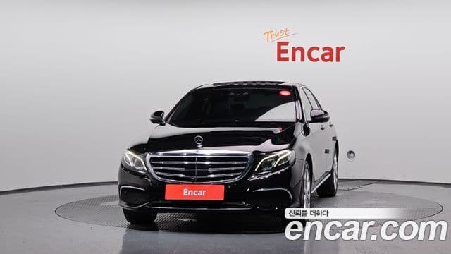 Mercedes-Benz E-Class W213 3