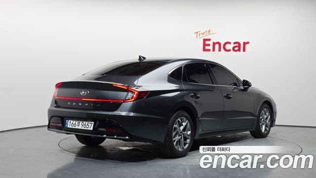 Hyundai Sonata (DN8) 2