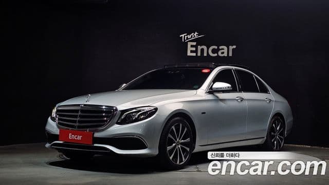 Mercedes-Benz E-Class W213