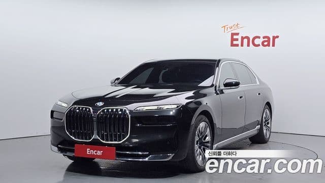 BMW 7 Series (G70)