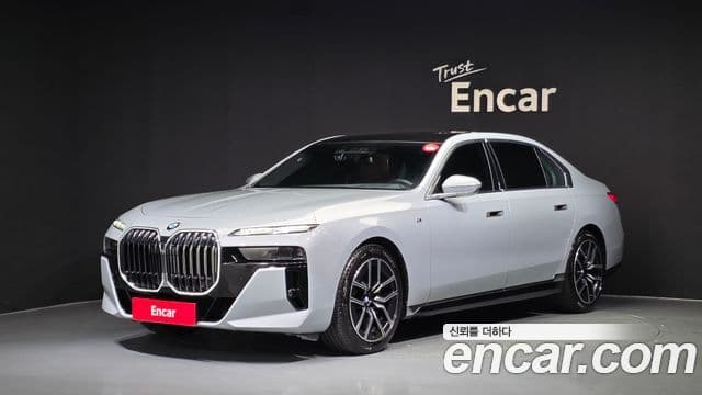 BMW 7 Series (G70)