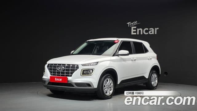 Hyundai Venue 1