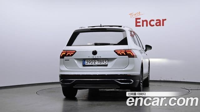 Volkswagen Tiguan Allspace 4