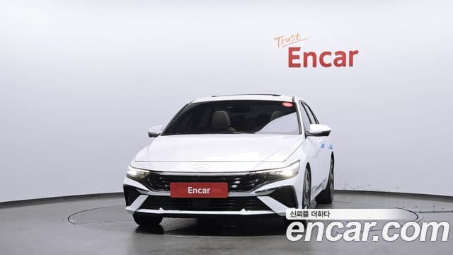 Hyundai The New Avante (CN7) 3