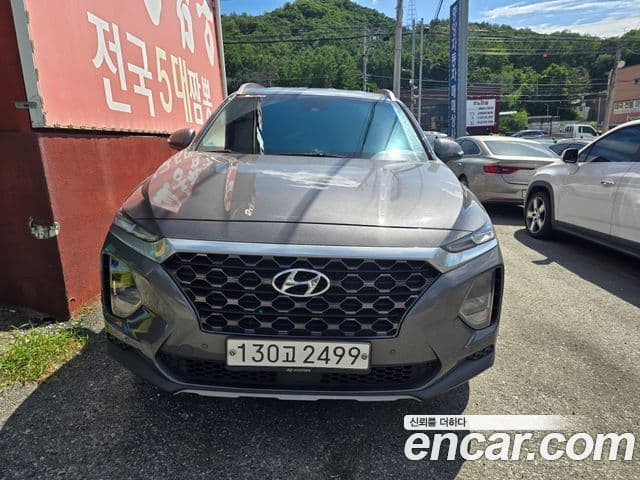 Hyundai Santa Fe TM