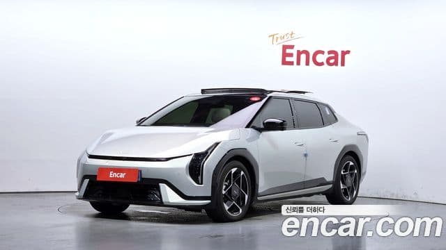 Kia EV4