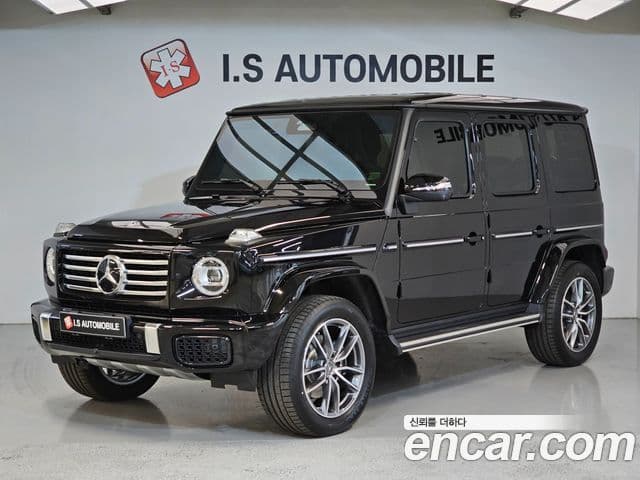 Mercedes-Benz G-Class W465