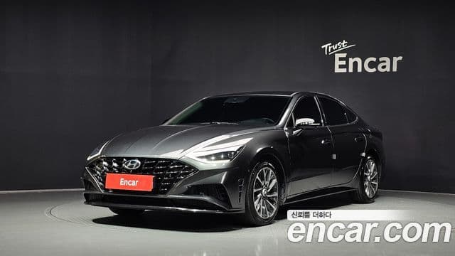 Hyundai Sonata (DN8)