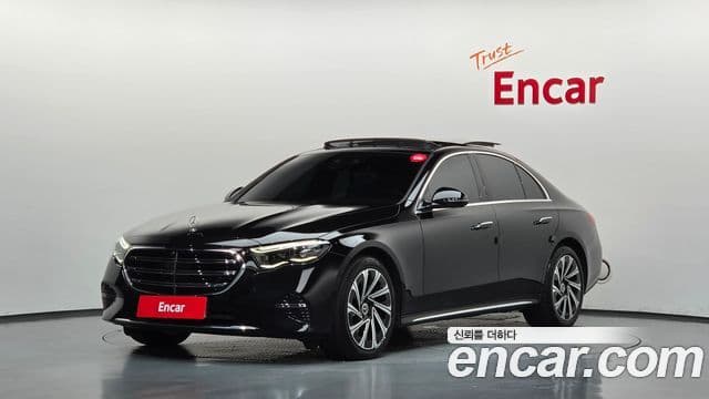 Mercedes-Benz E-Class W214