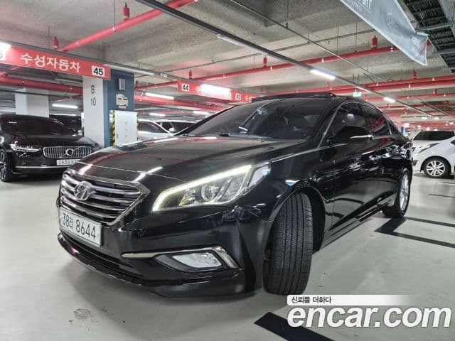 Hyundai LF Sonata