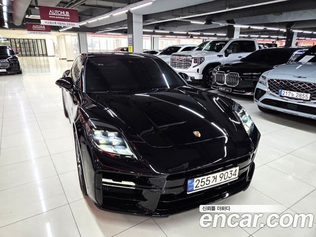 Porsche Panamera (976)