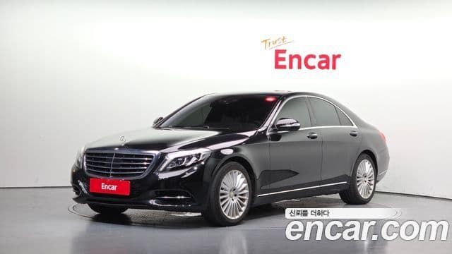 Mercedes-Benz S-Class W222