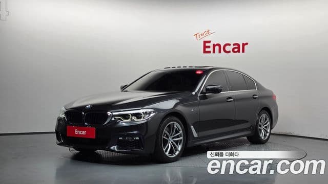 BMW 5 Series (G30)