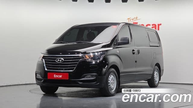 Hyundai The New Grand Starex