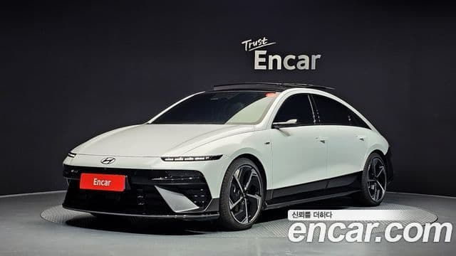 Hyundai The New Ioniq 6